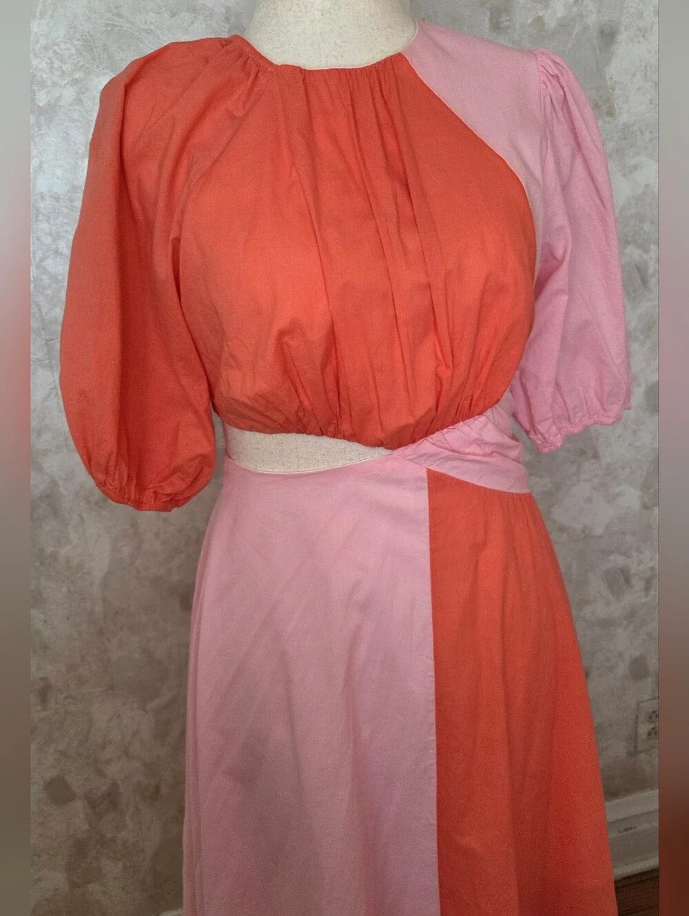 Colorblock Cutout Midi Dress Pink Coral Puff Sleeve Boutique LA Jolie NWOT - Picture 3 of 13
